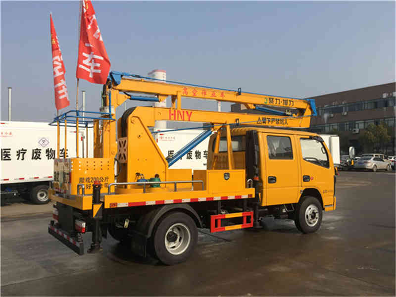 東風(fēng)12米高空作業(yè)車(chē)圖片4