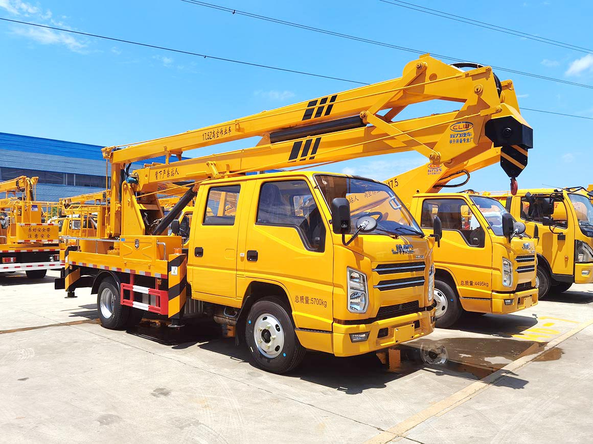 江鈴順達17.5米折疊臂黃牌高空作業(yè)車(chē)圖片2