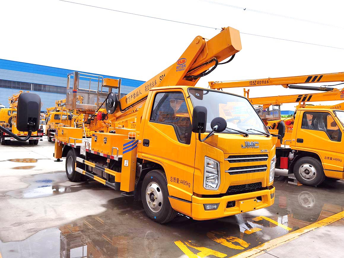 江鈴順達21米伸縮臂藍牌高空作業(yè)車(chē)圖片2
