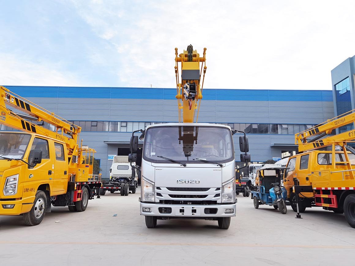 五十鈴雙排17.5米折臂黃牌高空作業(yè)車(chē)圖片2