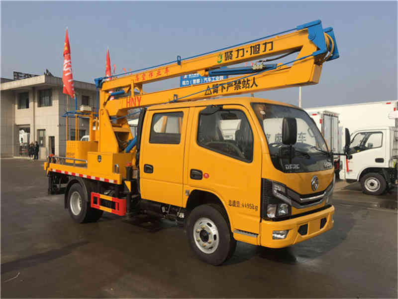 東風(fēng)12米高空作業(yè)車(chē)圖片2