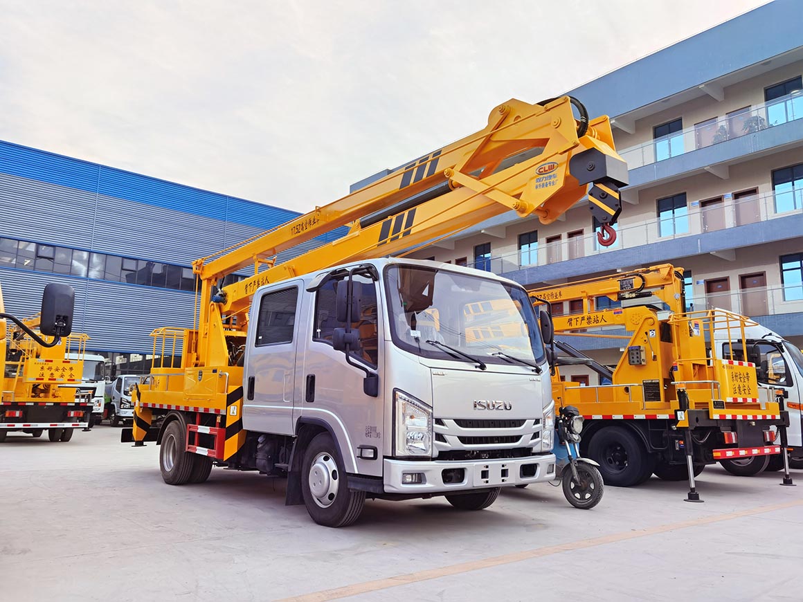 五十鈴雙排17.5米折臂黃牌高空作業(yè)車(chē)