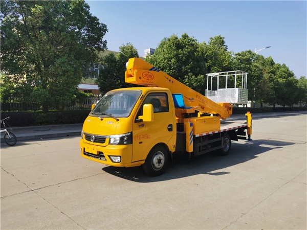 東風(fēng)涂逸20米高空作業(yè)車(chē)
