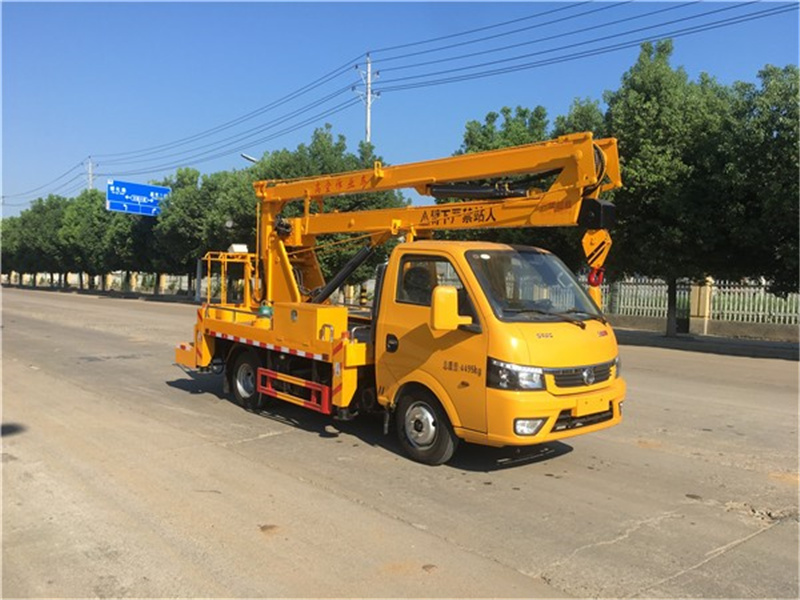 東風(fēng)途逸13.5米高空作業(yè)車(chē)圖片2