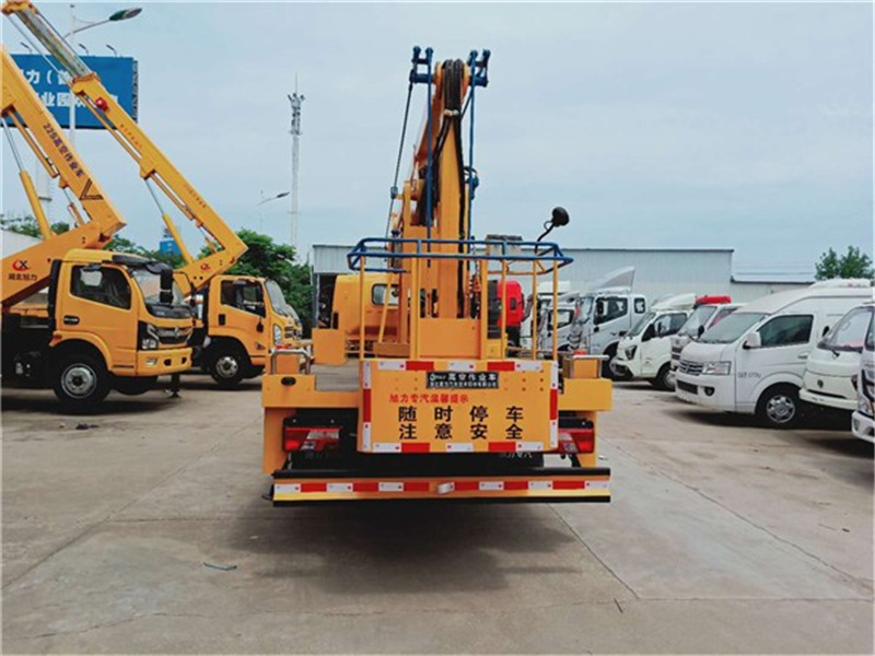 江鈴19.5米高空作業(yè)車(chē)圖片5