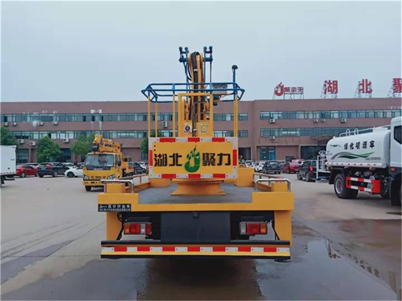 五十鈴18米高空作業(yè)車(chē)圖片4