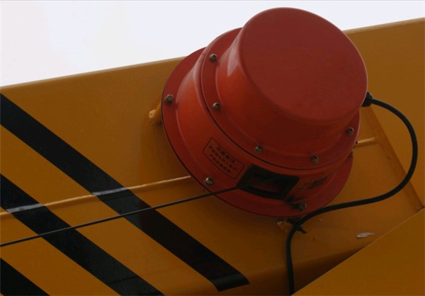 五十鈴單排26米伸縮臂高空作業(yè)車(chē)圖片5