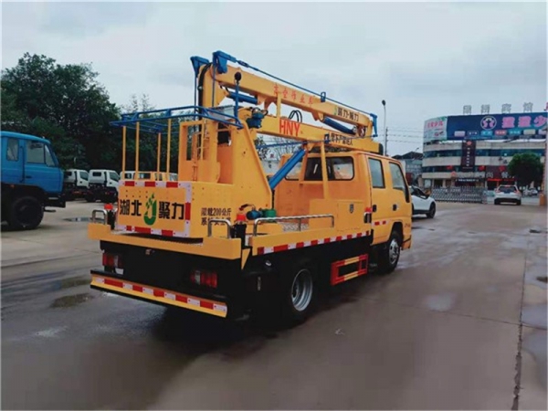 江鈴12米高空作業(yè)車(chē)圖片4