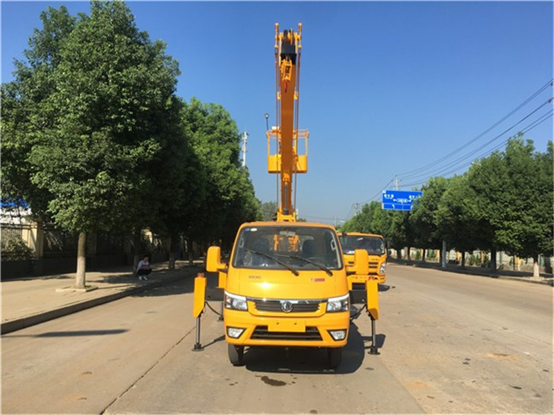 東風(fēng)途逸13.5米高空作業(yè)車(chē)圖片4