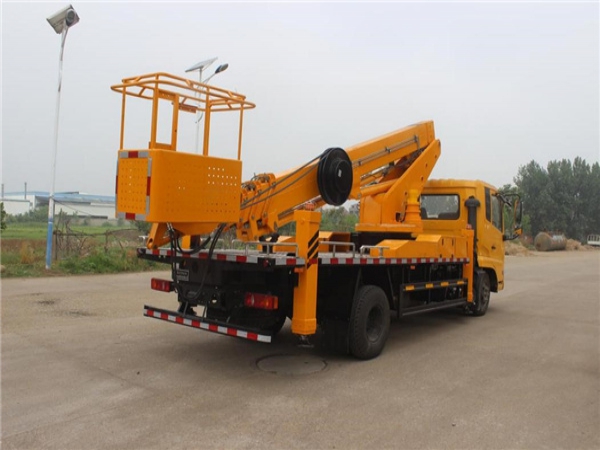 小天錦26米高空作業(yè)車(chē)圖片4