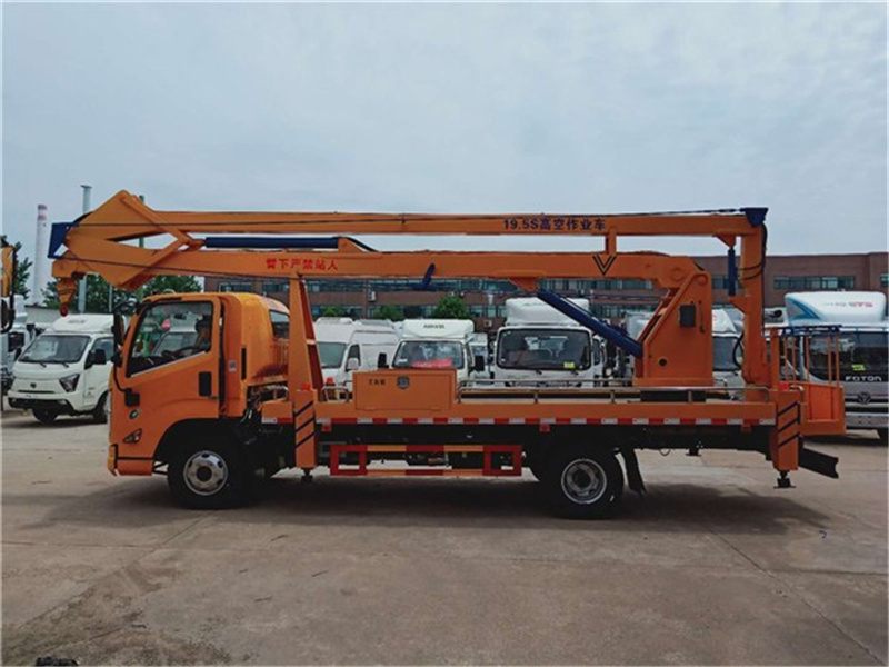 江鈴19.5米高空作業(yè)車(chē)圖片4