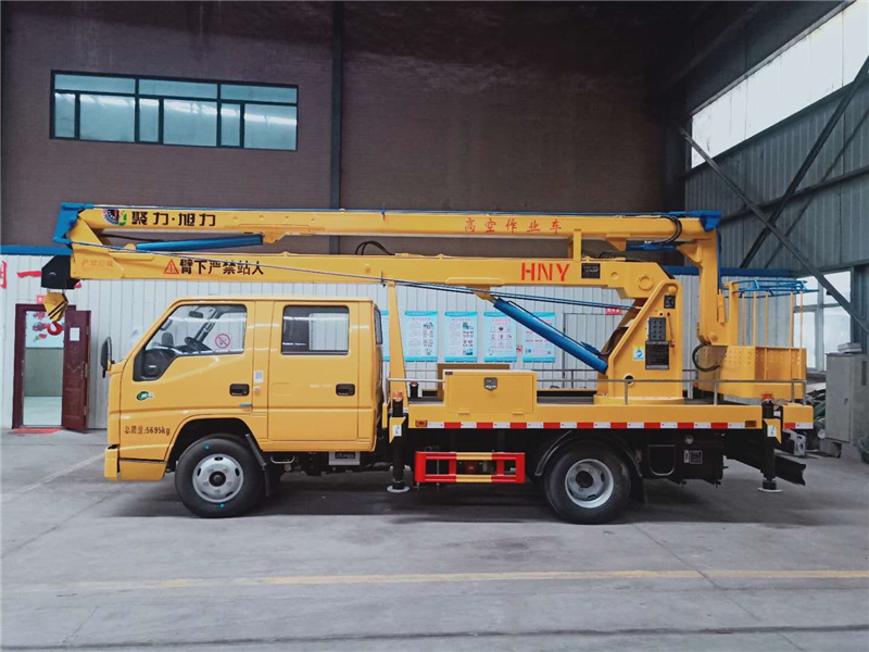 江鈴16米高空作業(yè)車(chē)圖片2