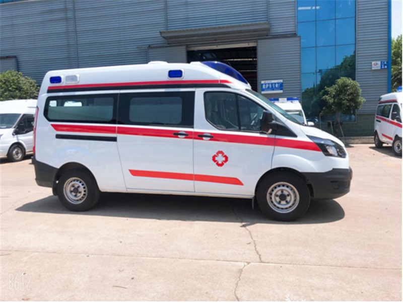 福特V362監護型救護車(chē)圖片3