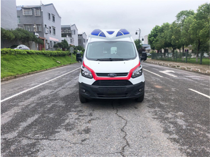 福特V362中軸中頂監護型救護車(chē)ABS內飾圖片2