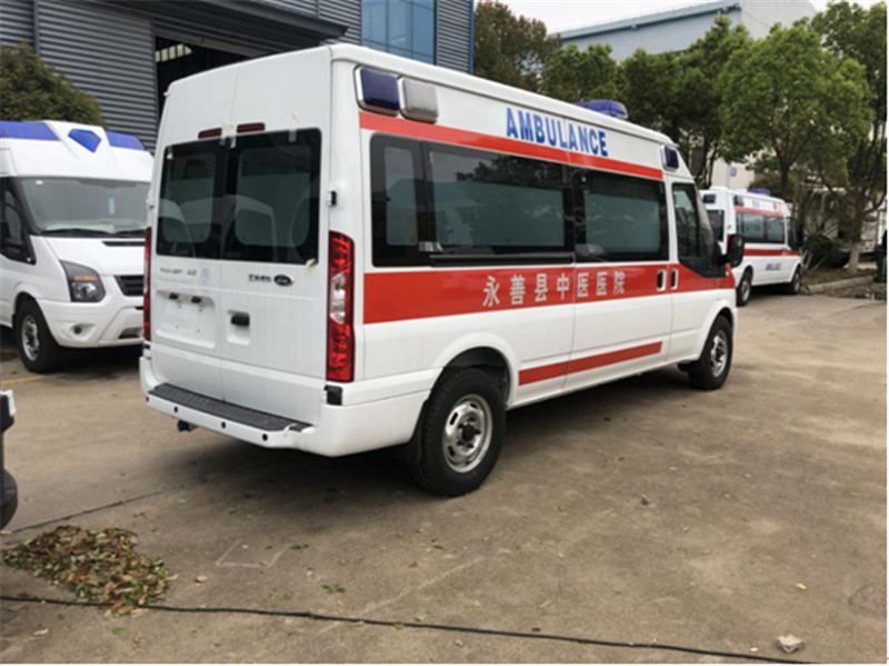 福特新世代V348長(cháng)軸中頂運輸型救護車(chē)圖片5