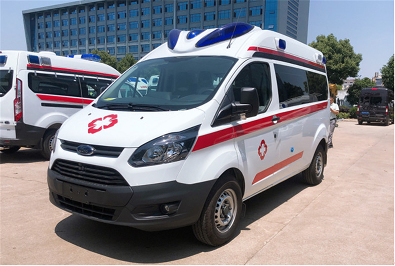 福特全順V362中軸中頂負壓救護車(chē)