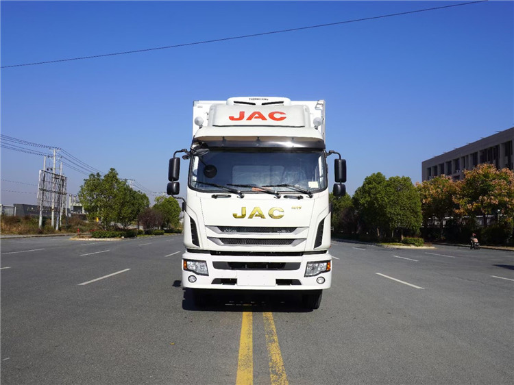 江淮帥鈴Q9（6.8米冷藏車(chē)）圖片3