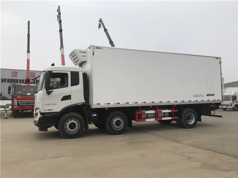 天錦KR前四后四平頂冷藏車(chē)圖片3