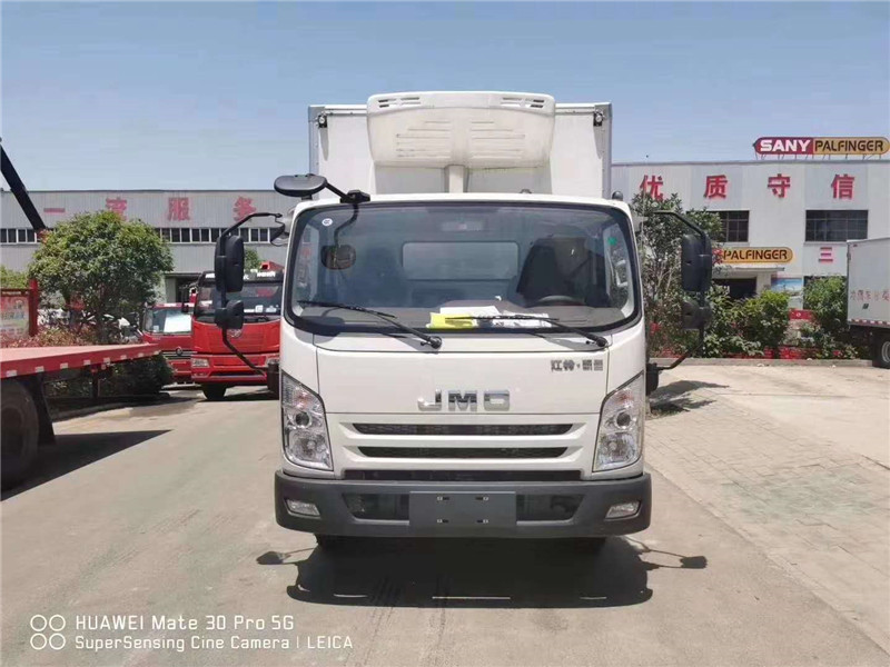 江鈴凱運4.2米藍牌冷藏車(chē)圖片2