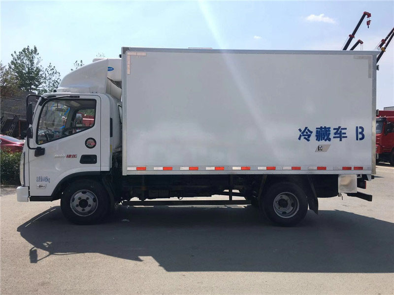 福田奧鈴4.2米冷藏車(chē)圖片3
