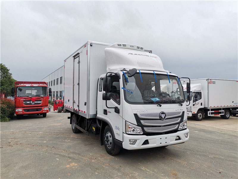 福田歐馬可寬體3.7米排半冷藏車(chē)圖片2
