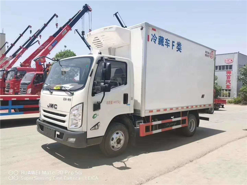 江鈴凱運4.2米藍牌冷藏車(chē)