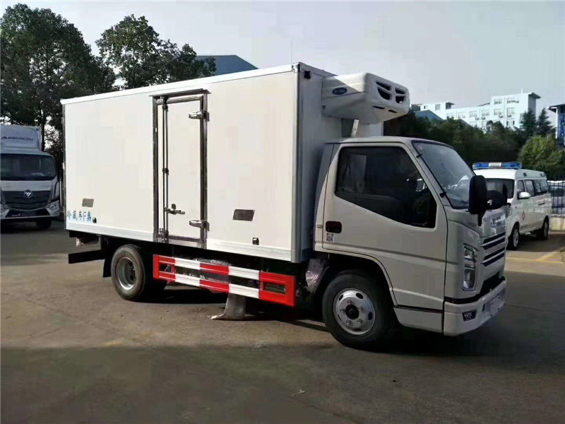 江鈴順達4.2米冷藏車(chē)圖片3