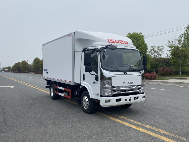 慶鈴五十鈴4米2冷藏車(chē)圖片2