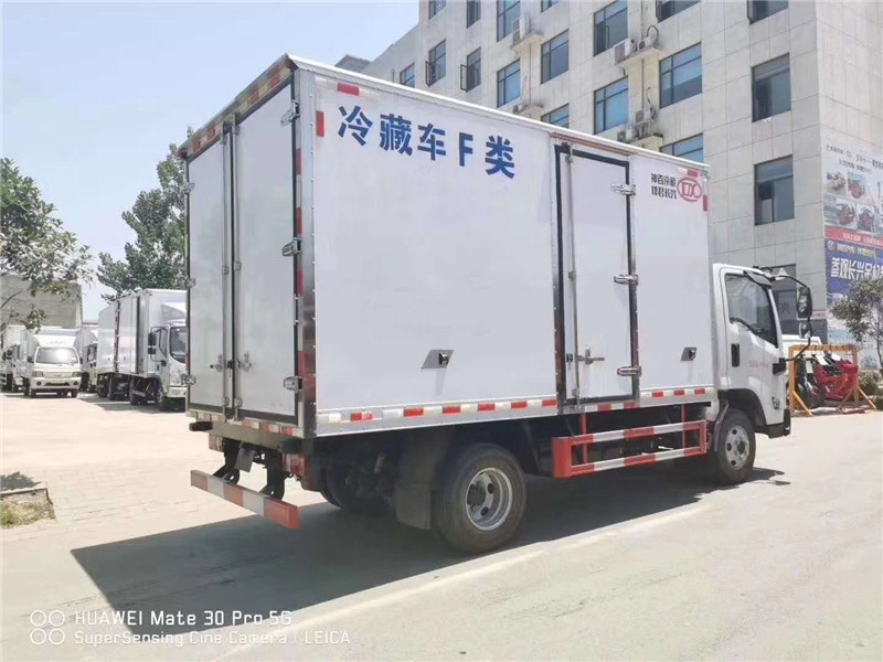 江鈴凱運4.2米藍牌冷藏車(chē)圖片4