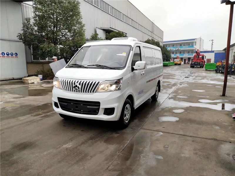 長(cháng)安面包冷藏車(chē)