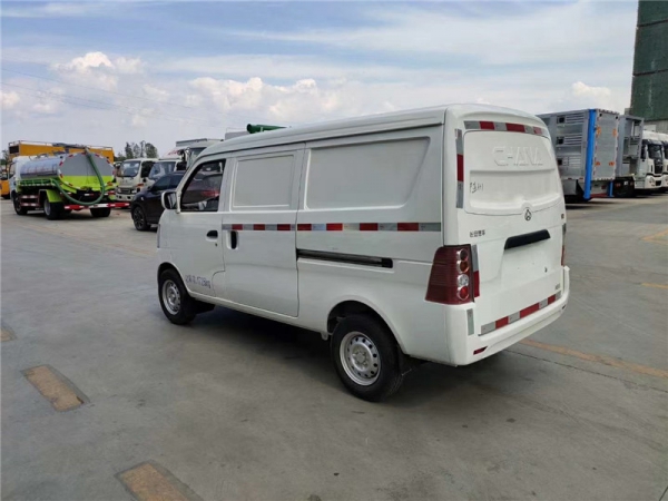 長(cháng)安V3面包型冷藏車(chē)圖片5
