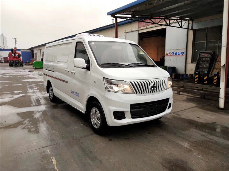 長(cháng)安面包冷藏車(chē)圖片3