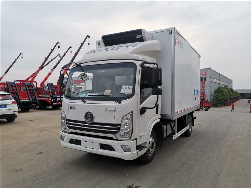 陜汽德龍K3000藍牌冷藏車(chē)
