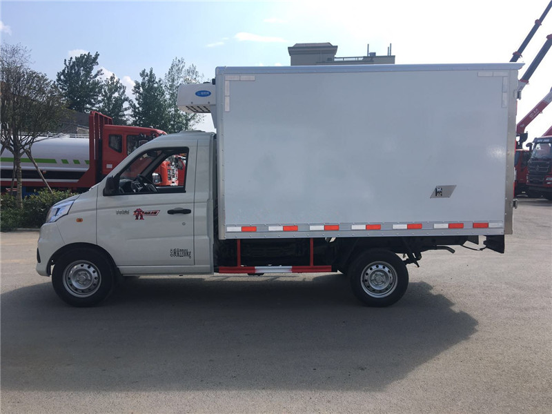 福田祥菱V1冷藏車(chē)圖片3