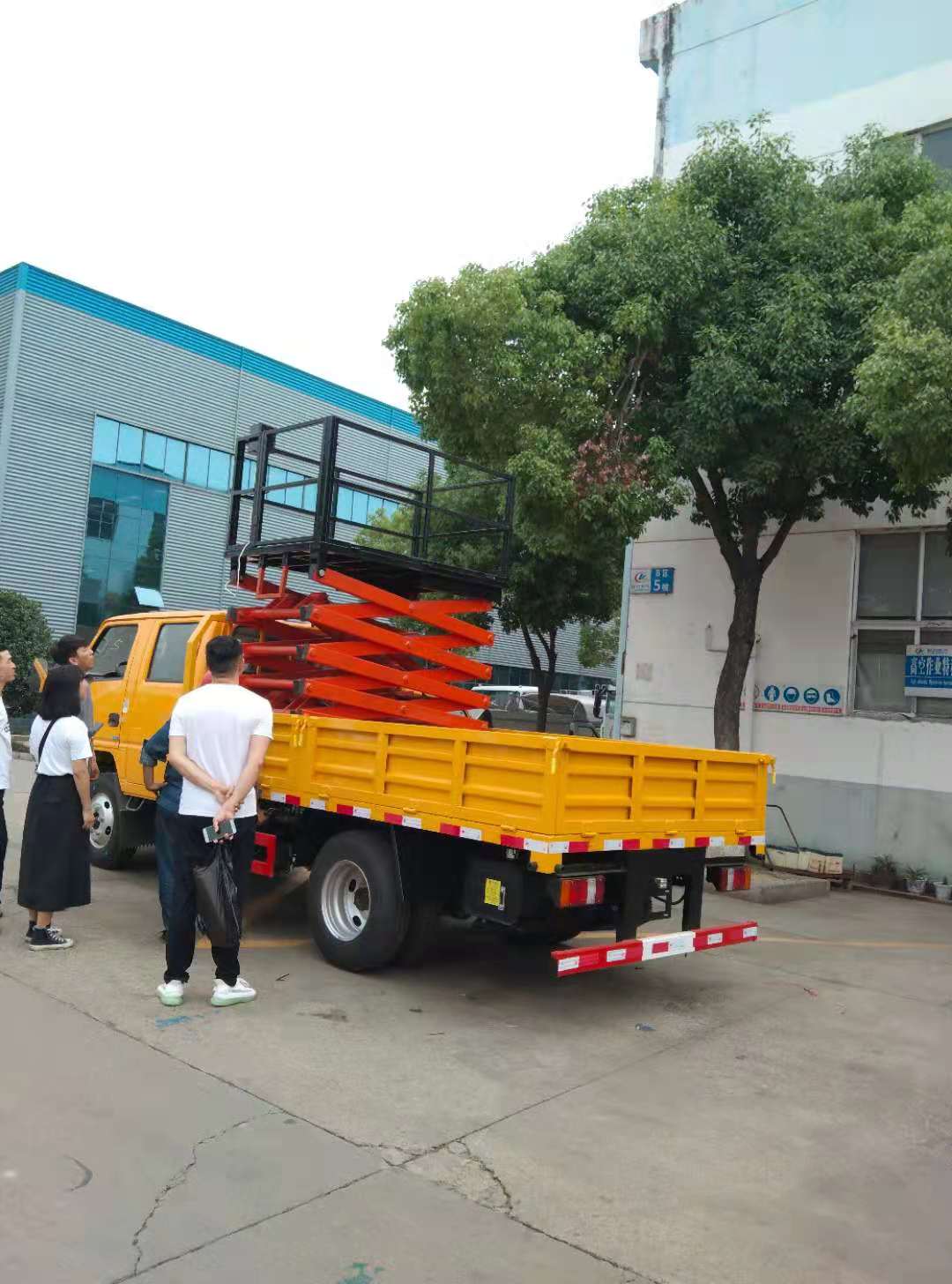 江鈴順達8米垂直升降車(chē)圖片5