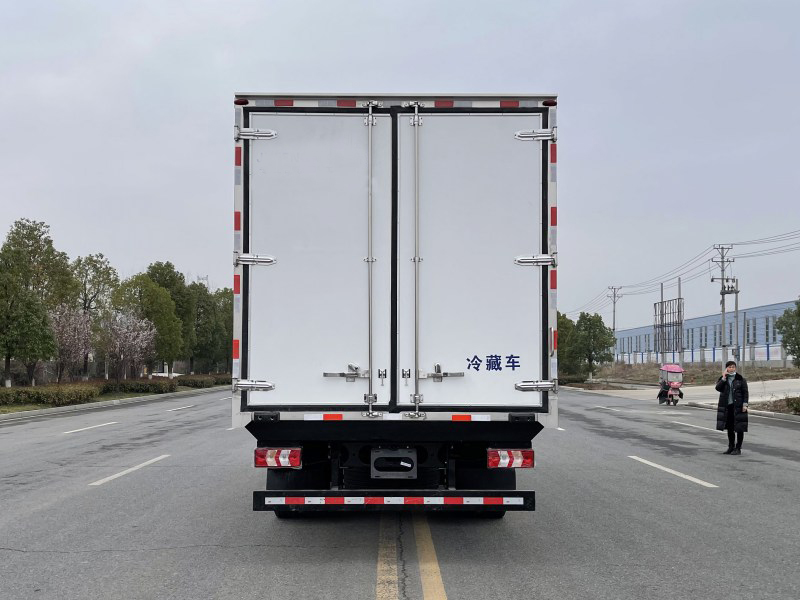 江淮5.2米冷藏車(chē)圖片4