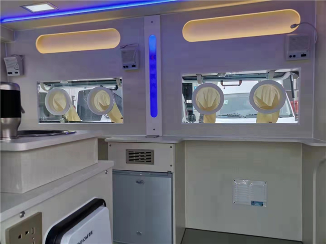 核酸采集車(chē)圖片3