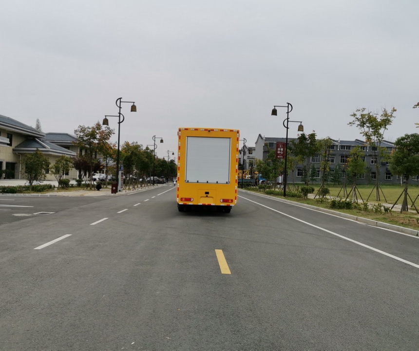 江鈴順達單排排水搶險車(chē)工程救險車(chē)圖片4
