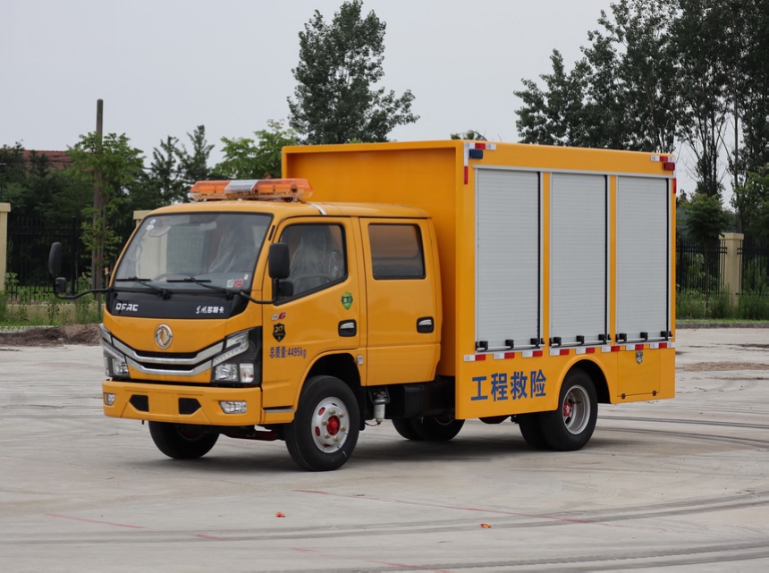 東風(fēng)小多利卡雙排排水搶險車(chē)工程救險車(chē)