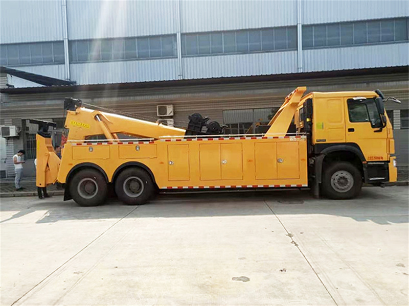 重汽豪沃后雙橋一拖一清障車(chē)圖片2