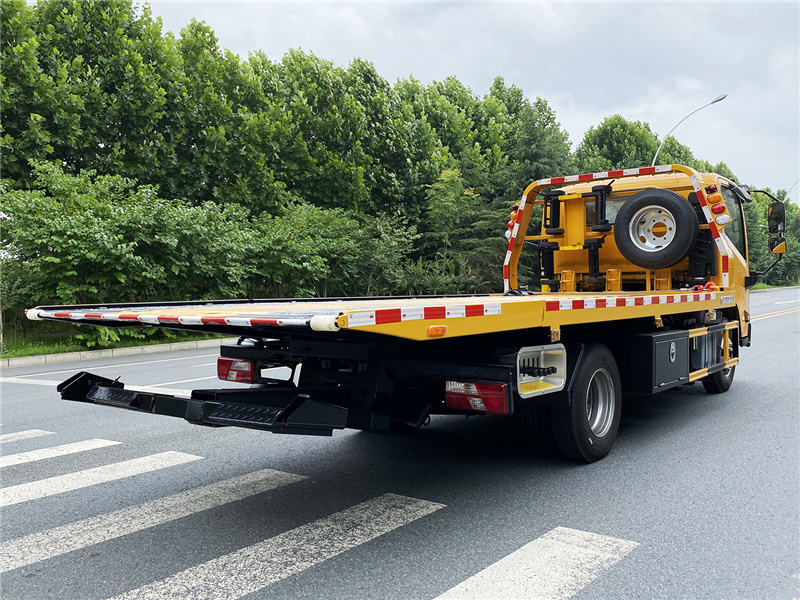 江鈴凱運藍牌一體板清障車(chē)圖片4