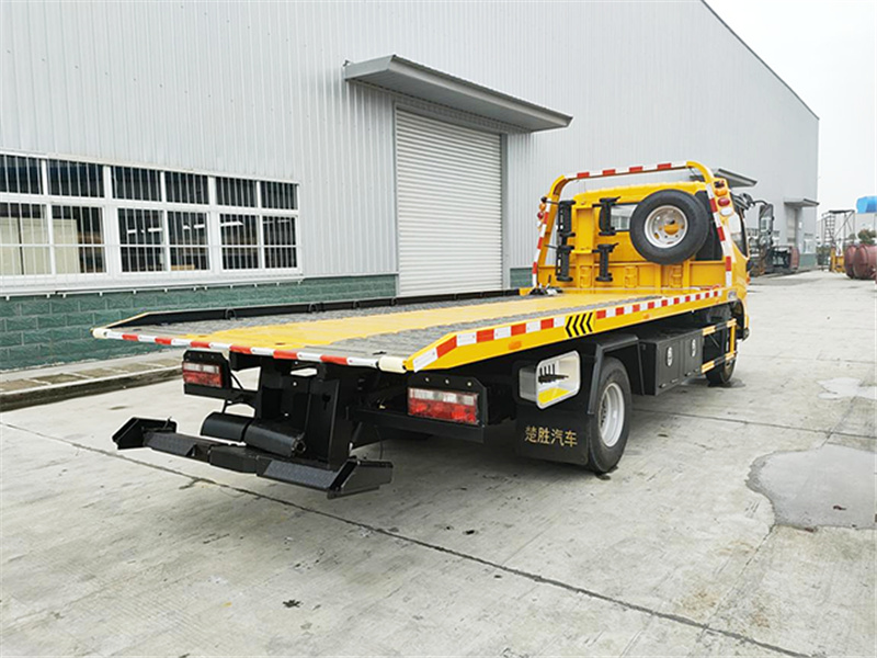 江淮駿鈴V7黃牌清障車(chē)圖片2