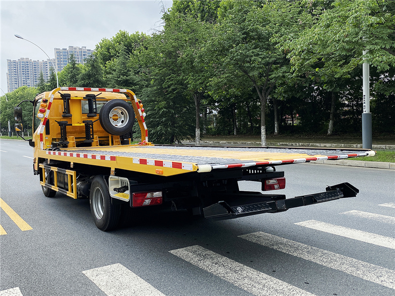 江鈴凱運藍牌一體板清障車(chē)圖片2