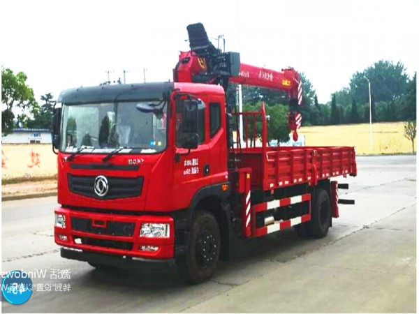 東風(fēng)華神T5單橋隨車(chē)吊廠(chǎng)家直銷(xiāo)