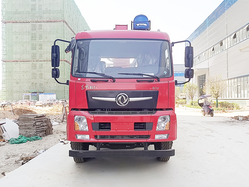 東風(fēng)暢行D3后八輪12噸隨車(chē)吊圖片2