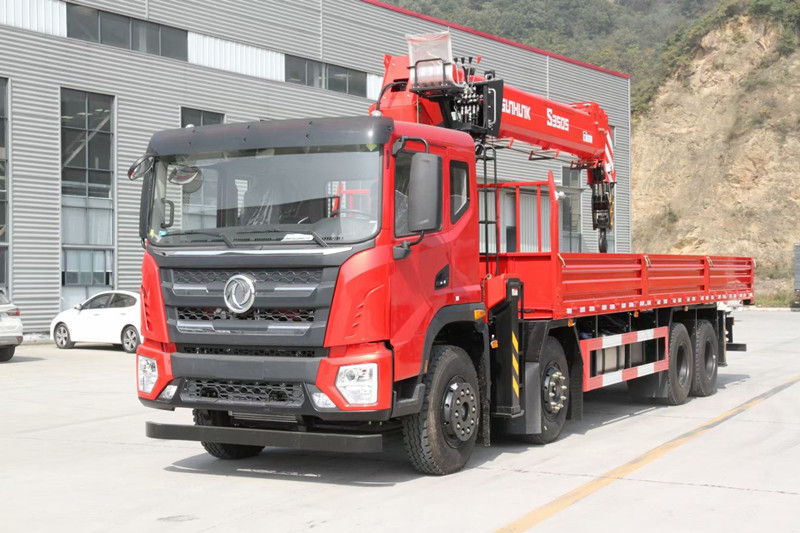東風(fēng)T17前四后八隨車(chē)吊圖片3