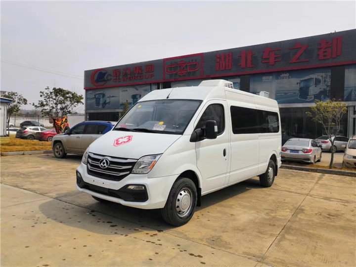 上汽大通體檢車(chē)醫療車(chē)采血車(chē)圖片.jpg